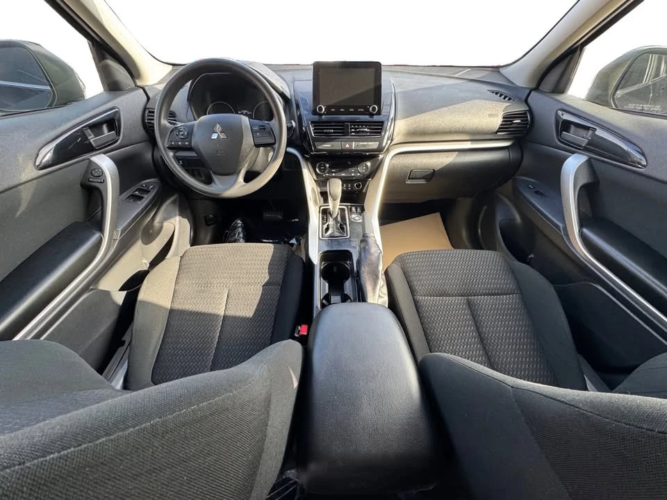 2022 Mitsubishi Eclipse Cross - Image 8 of 9