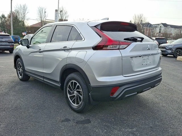 2022 Mitsubishi Eclipse Cross - Image 3 of 20