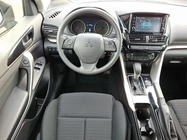 2022 Mitsubishi Eclipse Cross - Image 12 of 20