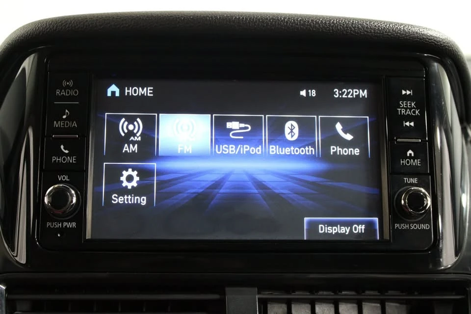 2022 Mitsubishi Eclipse Cross - Image 11 of 20