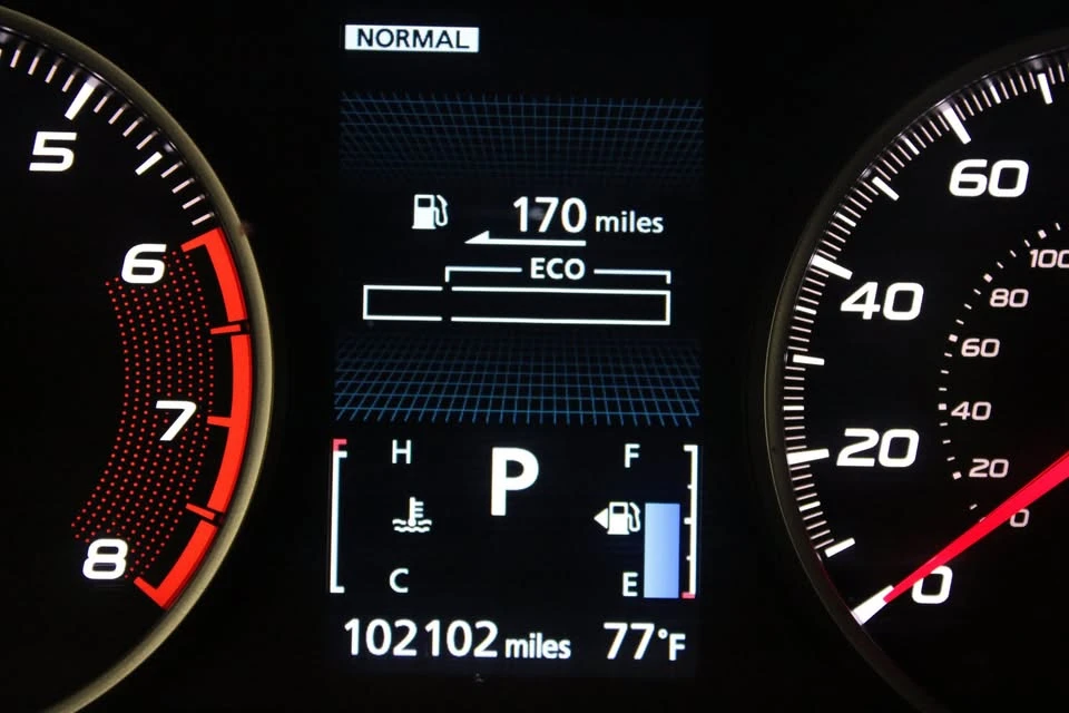 2022 Mitsubishi Eclipse Cross - Image 10 of 20