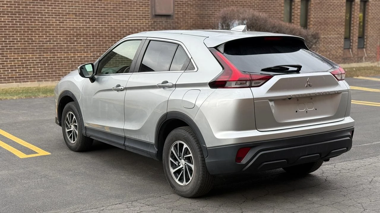 2022 Mitsubishi Eclipse Cross - Image 5 of 21