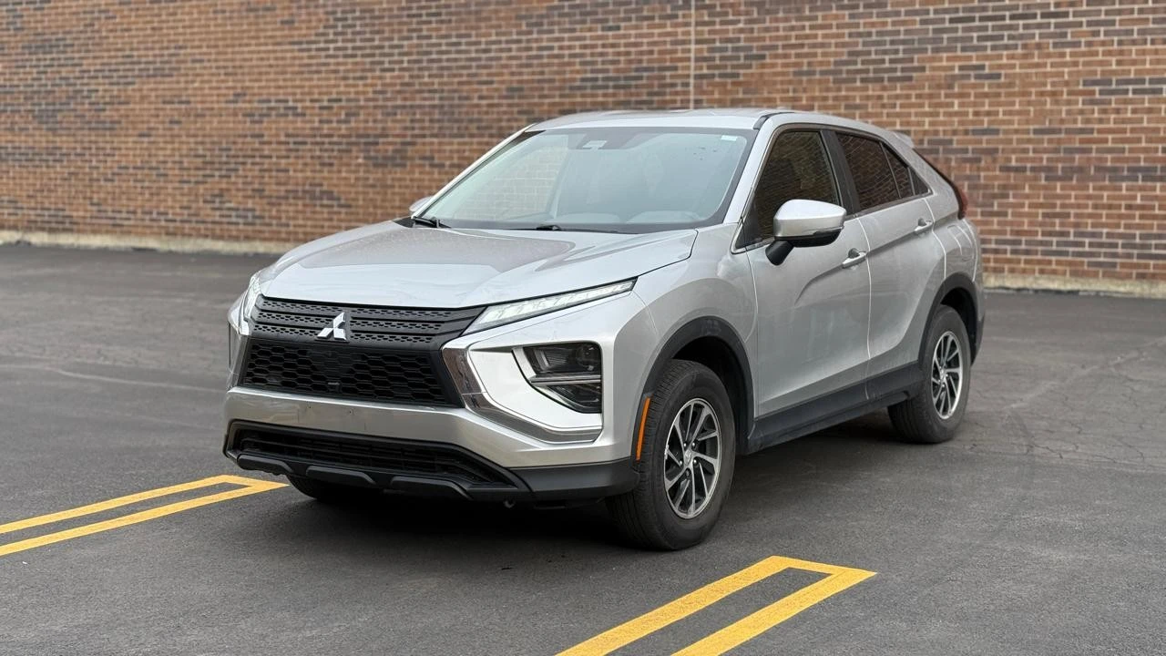 2022 Mitsubishi Eclipse Cross - Image 3 of 21