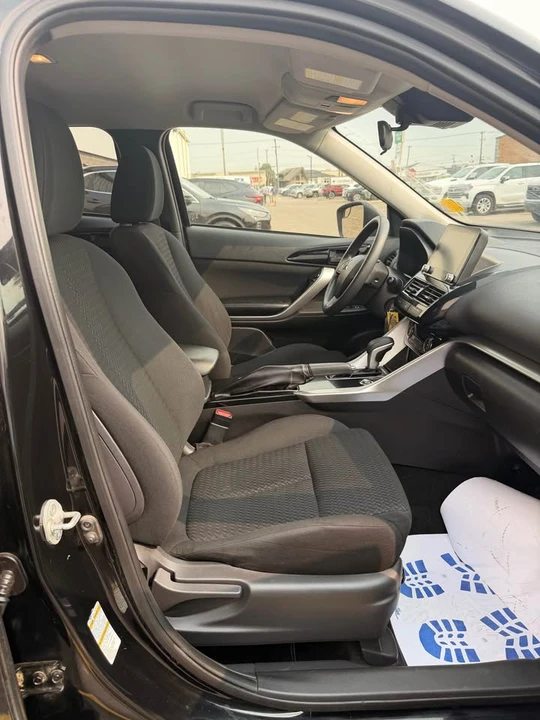 2022 Mitsubishi Eclipse Cross - Image 18 of 18