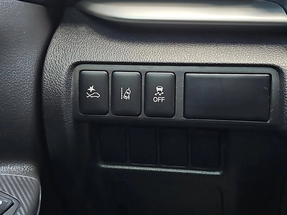 2022 Mitsubishi Eclipse Cross - Image 14 of 20