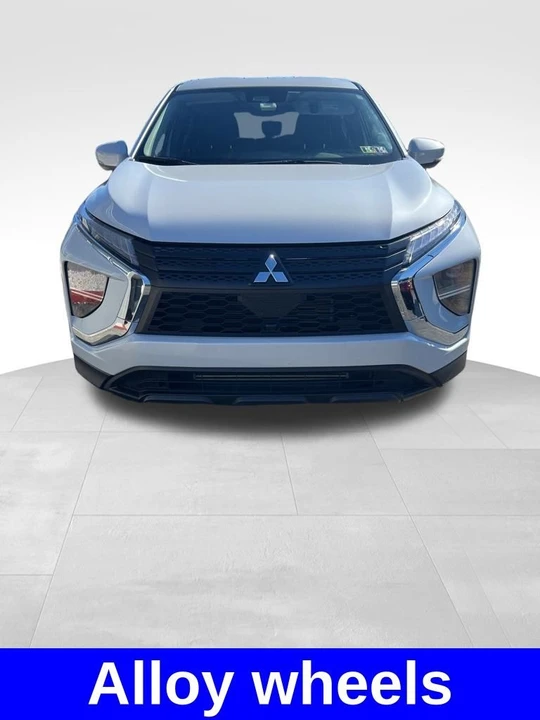 2022 Mitsubishi Eclipse Cross - Image 18 of 21