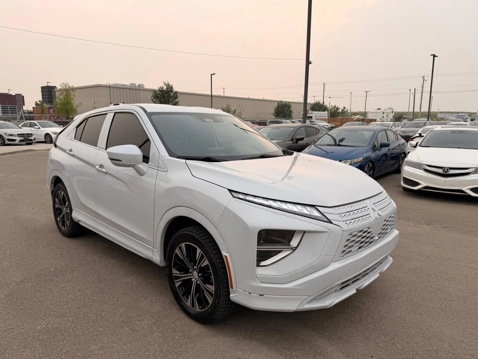 2022 Mitsubishi Eclipse Cross - Image 3 of 14