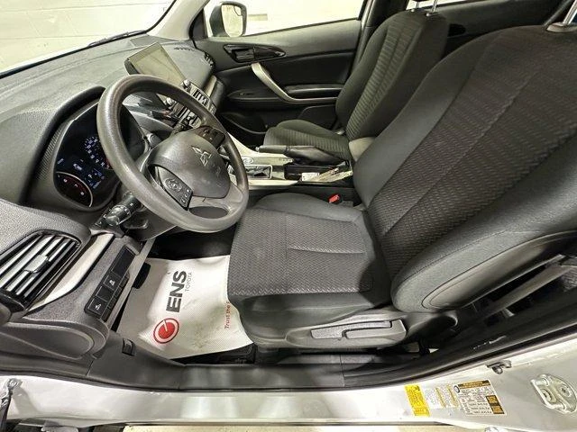 2022 Mitsubishi Eclipse Cross - Image 17 of 20