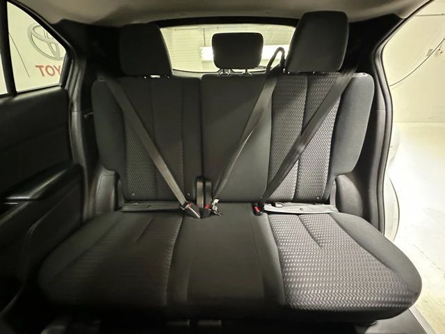 2022 Mitsubishi Eclipse Cross - Image 19 of 20