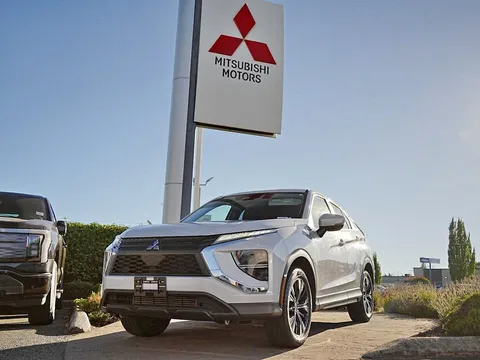 2022 Mitsubishi Eclipse Cross ES