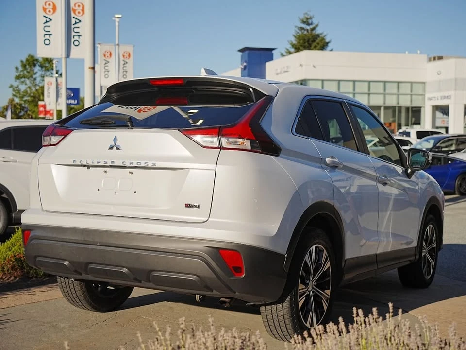 2022 Mitsubishi Eclipse Cross - Image 6 of 20