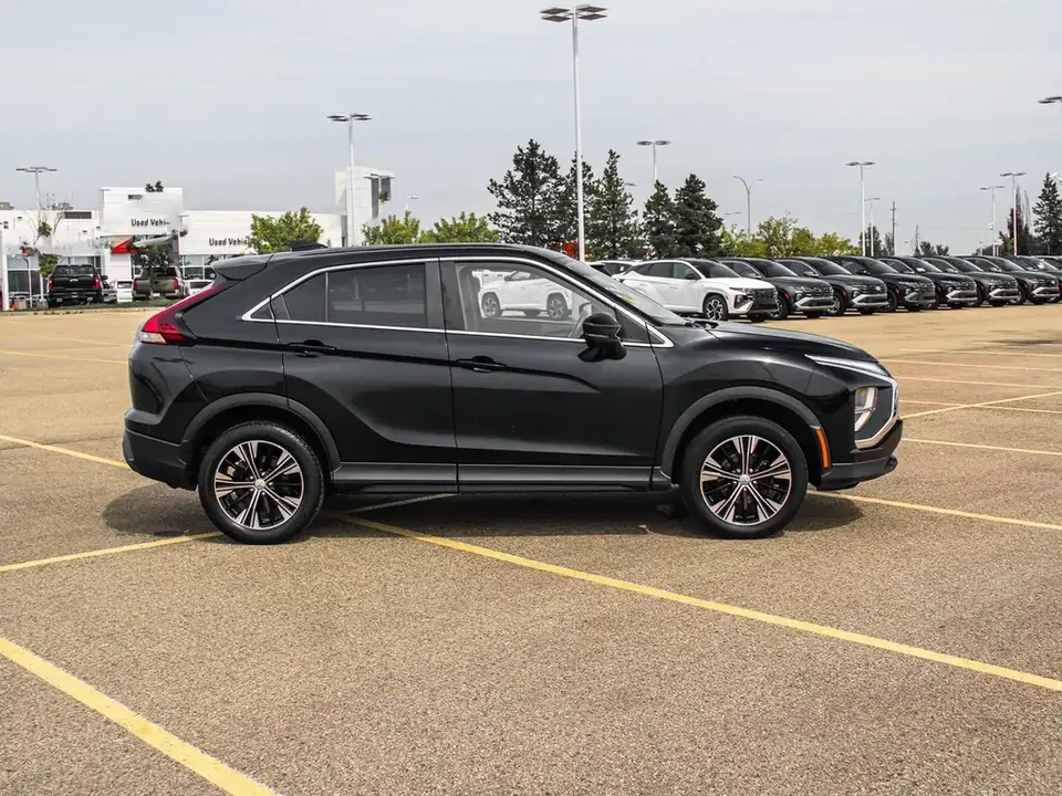 2022 Mitsubishi Eclipse Cross - Image 6 of 14