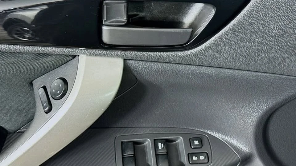 2022 Mitsubishi Eclipse Cross - Image 17 of 20