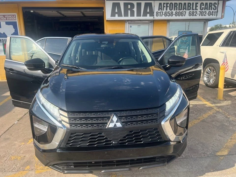 2022 Mitsubishi Eclipse Cross - Image 8 of 20