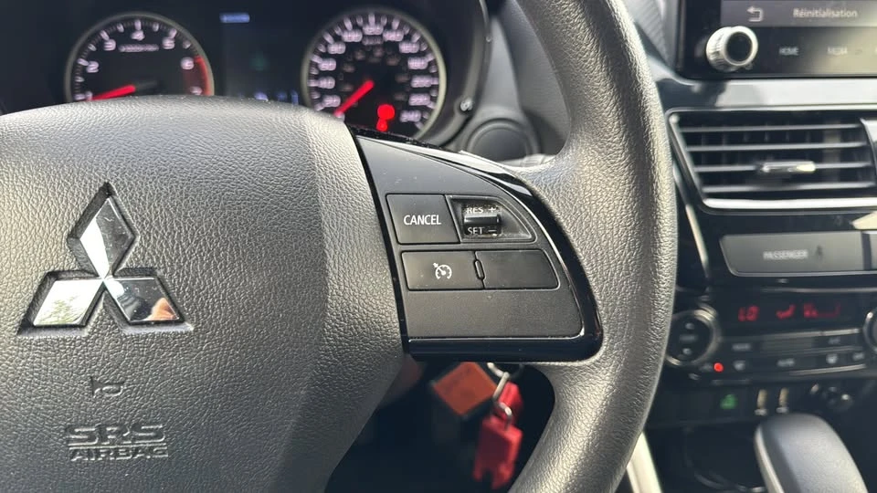 2022 Mitsubishi Eclipse Cross - Image 18 of 20