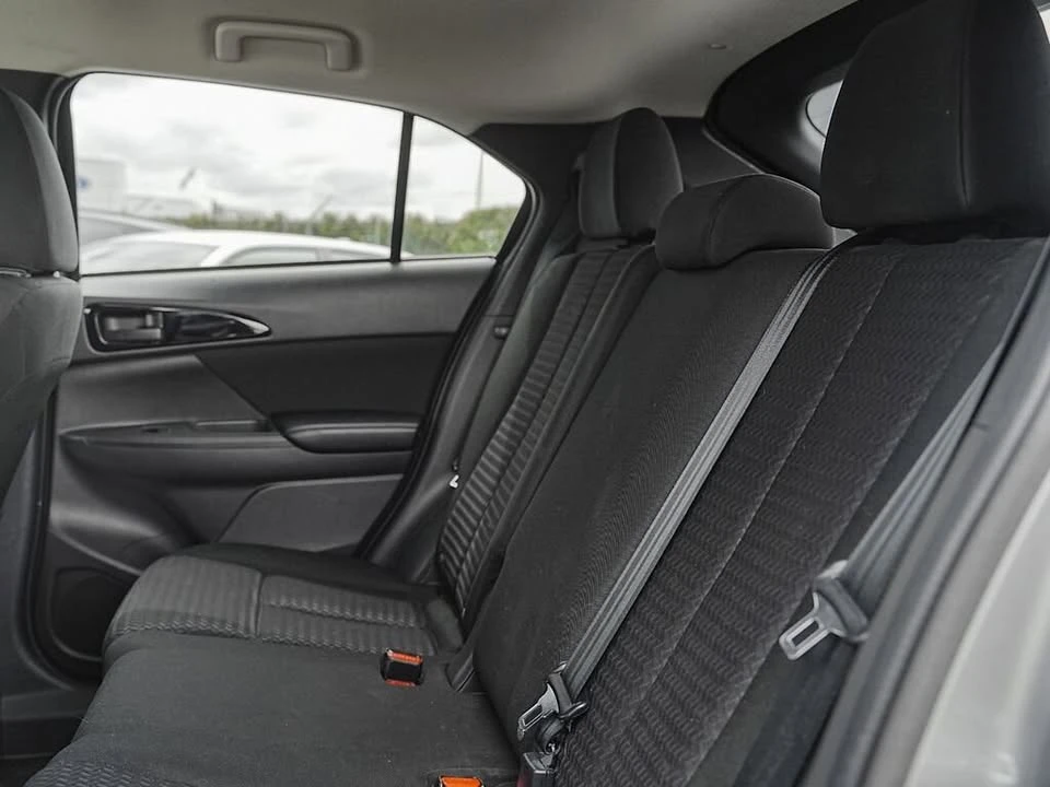 2022 Mitsubishi Eclipse Cross - Image 13 of 15