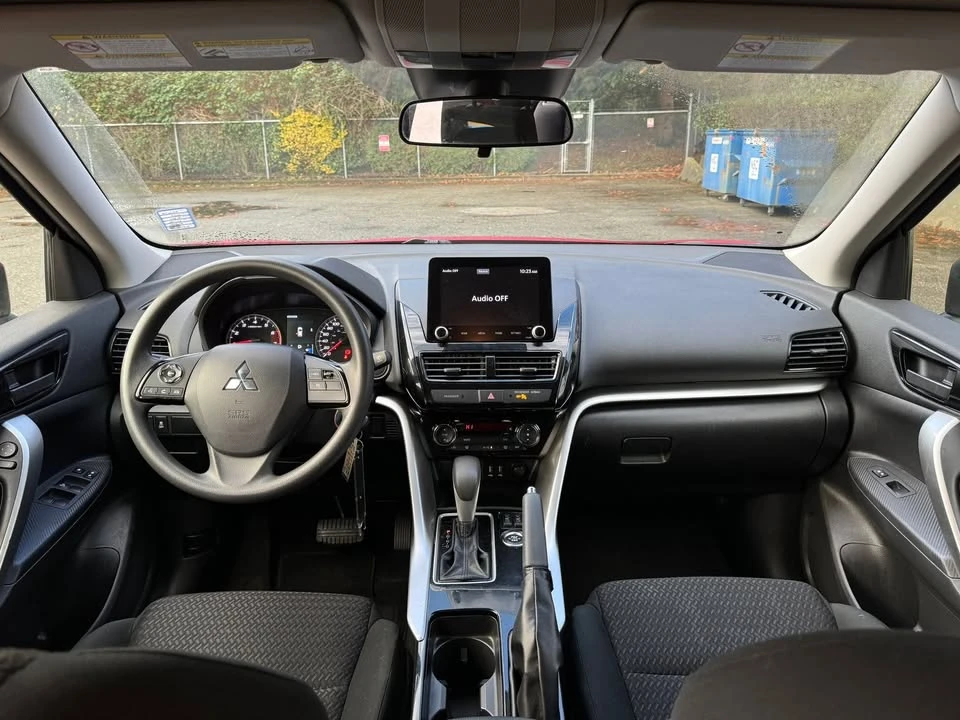 2022 Mitsubishi Eclipse Cross - Image 4 of 7