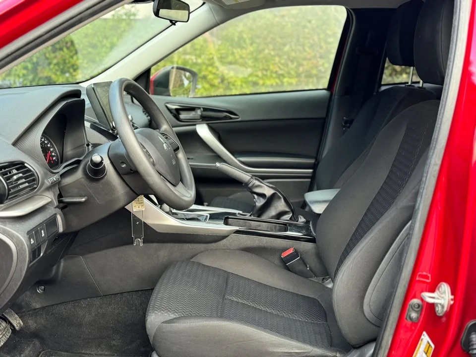 2022 Mitsubishi Eclipse Cross - Image 6 of 7