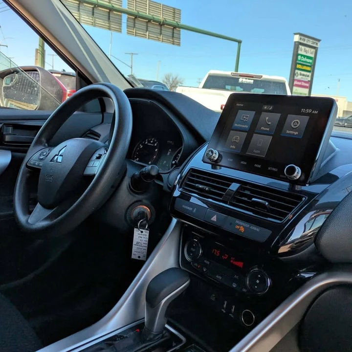 2022 Mitsubishi Eclipse Cross - Image 6 of 10