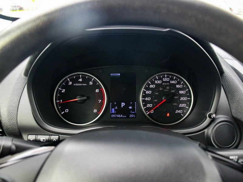 2022 Mitsubishi Eclipse Cross - Image 11 of 20
