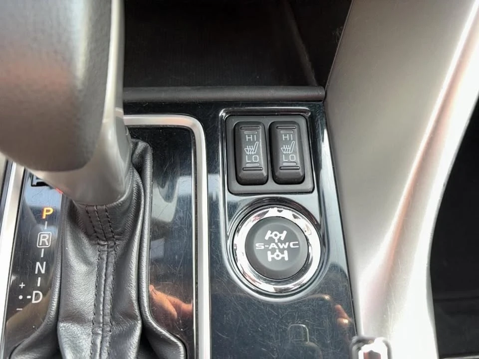 2022 Mitsubishi Eclipse Cross - Image 17 of 20