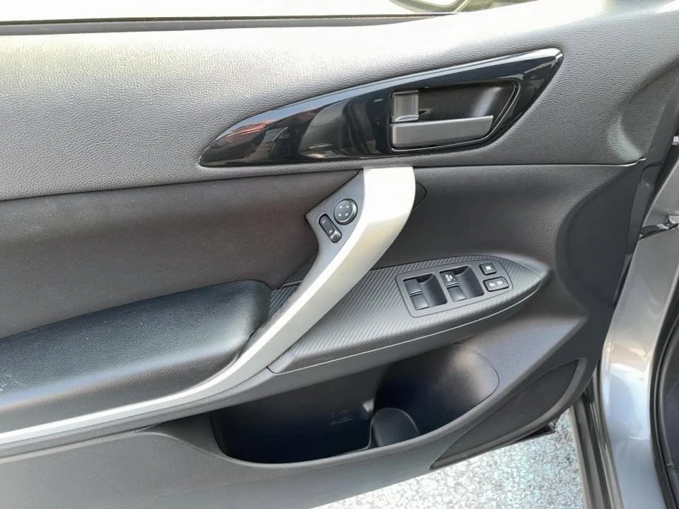 2022 Mitsubishi Eclipse Cross - Image 12 of 20