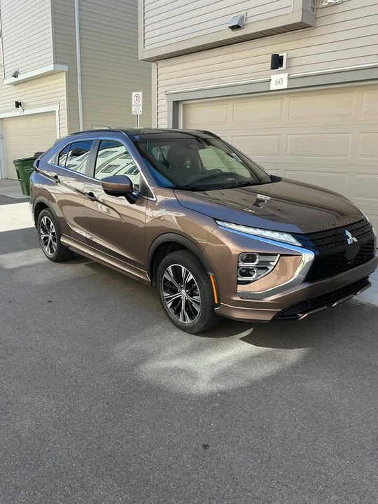 2022 Mitsubishi Eclipse Cross - Image 5 of 16