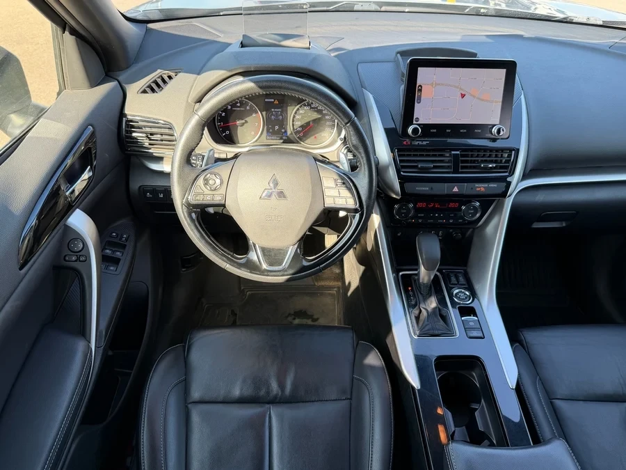 2022 Mitsubishi Eclipse Cross - Image 18 of 20