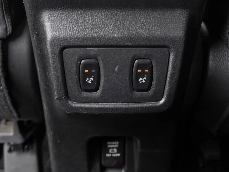 2022 Mitsubishi Eclipse Cross - Image 18 of 20