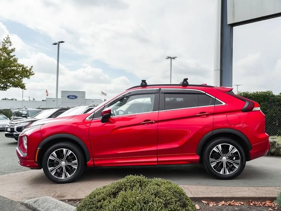 2022 Mitsubishi Eclipse Cross - Image 5 of 20