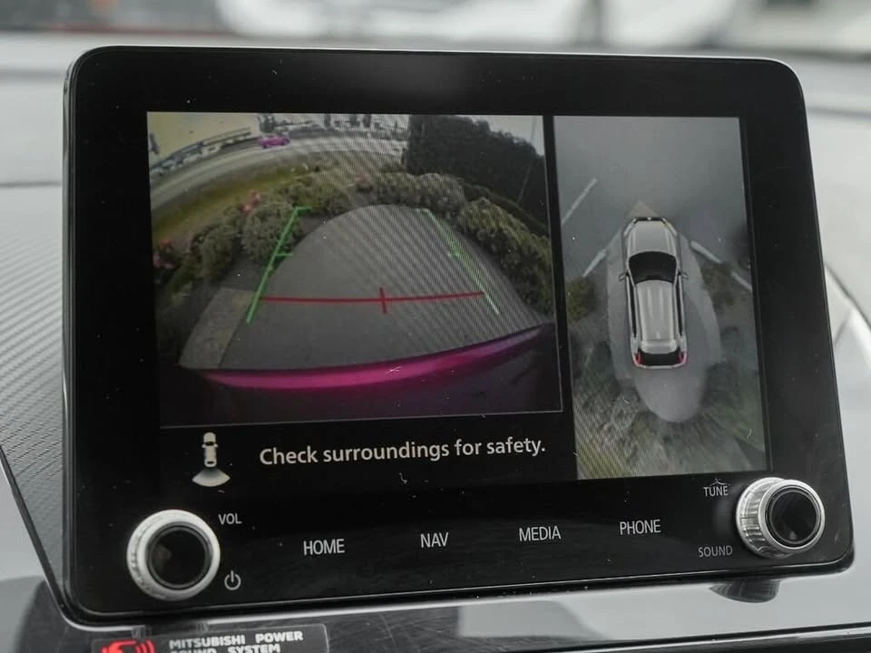 2022 Mitsubishi Eclipse Cross - Image 14 of 20