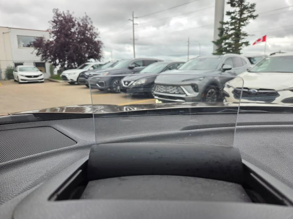 2022 Mitsubishi Eclipse Cross - Image 16 of 20