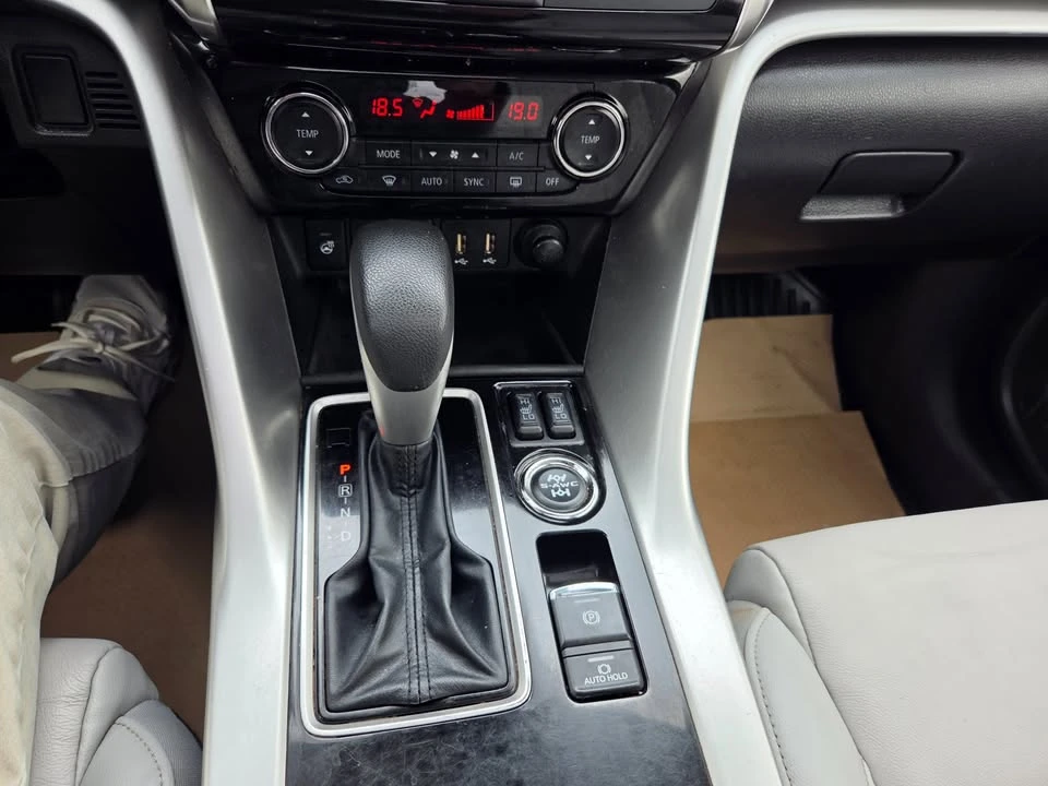 2022 Mitsubishi Eclipse Cross - Image 19 of 20