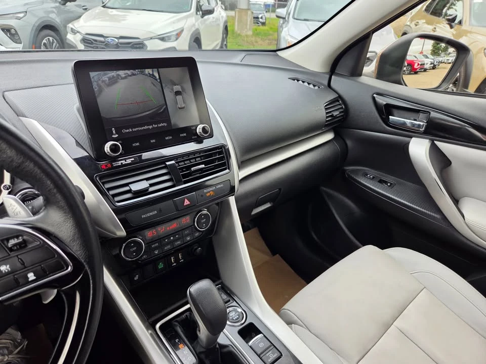 2022 Mitsubishi Eclipse Cross - Image 18 of 20