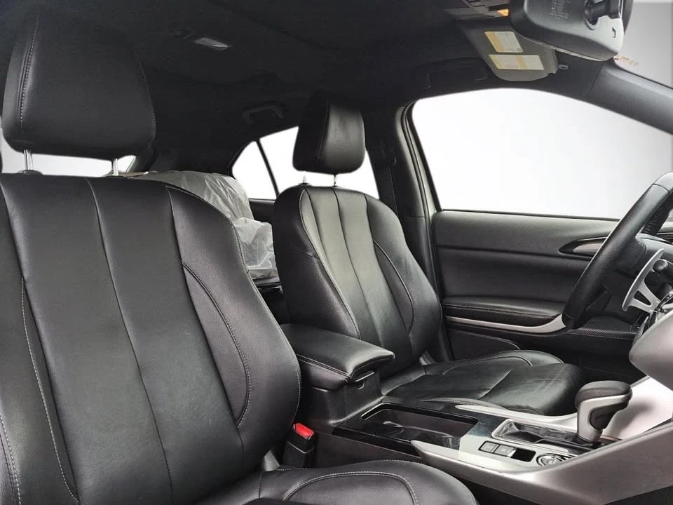 2022 Mitsubishi Eclipse Cross - Image 3 of 18