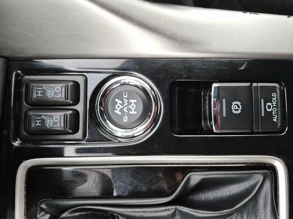 2022 Mitsubishi Eclipse Cross - Image 10 of 18