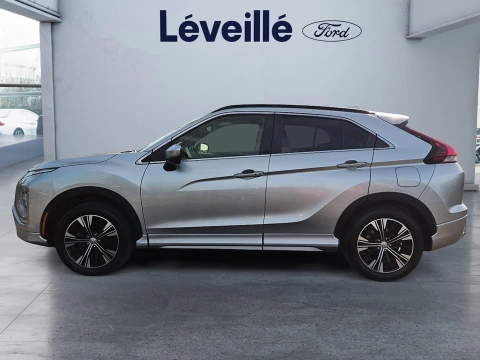 2022 Mitsubishi Eclipse Cross - Image 5 of 18