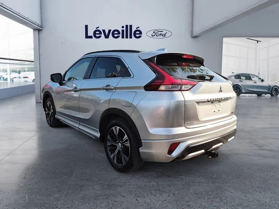2022 Mitsubishi Eclipse Cross - Image 4 of 18