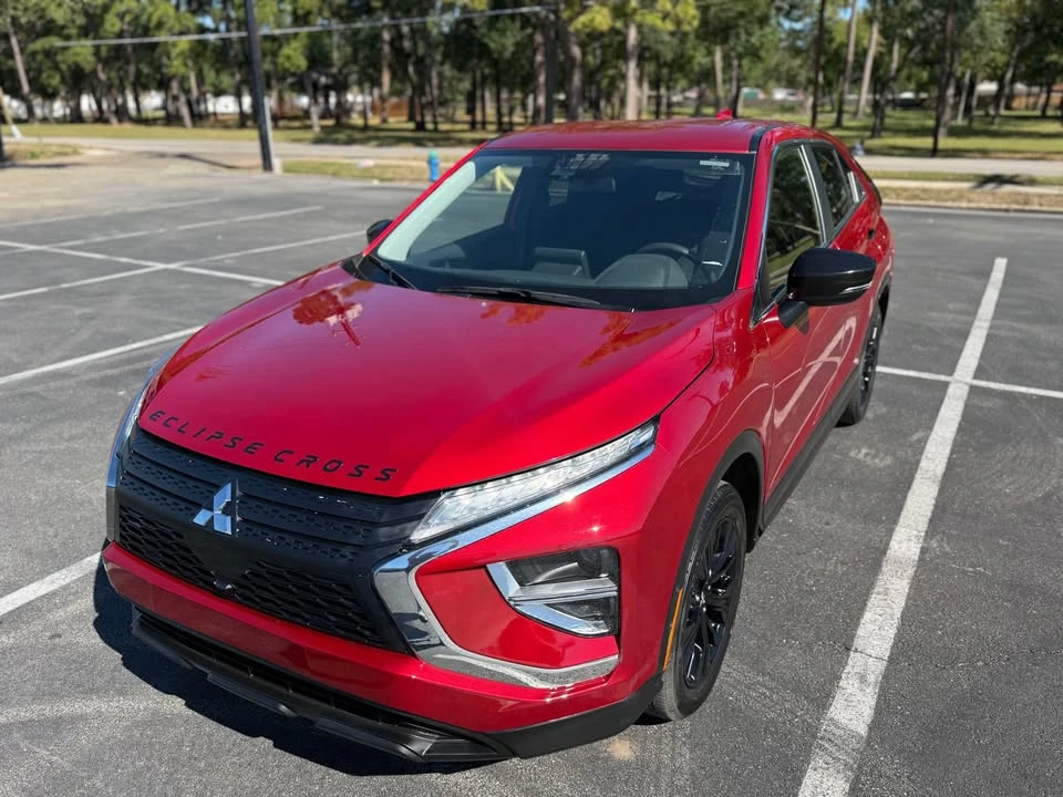 2022 Mitsubishi Eclipse Cross - Image 6 of 19