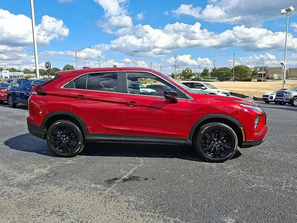 2022 Mitsubishi Eclipse Cross - Image 6 of 13