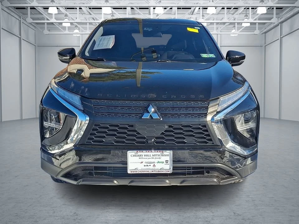 2022 Mitsubishi Eclipse Cross - Image 2 of 4