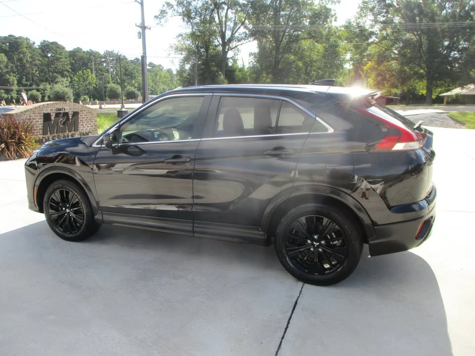 2022 Mitsubishi Eclipse Cross - Image 7 of 15