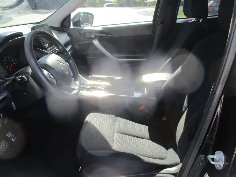2022 Mitsubishi Eclipse Cross - Image 12 of 15