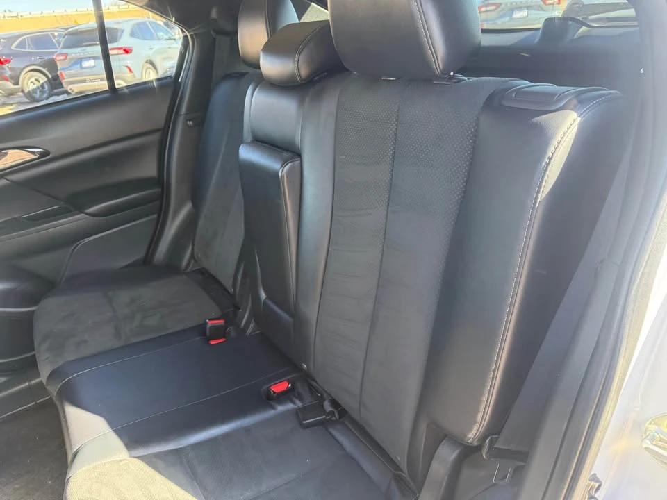 2022 Mitsubishi Eclipse Cross - Image 12 of 15