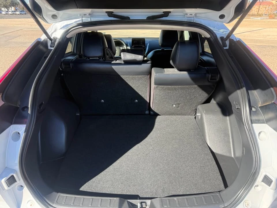 2022 Mitsubishi Eclipse Cross - Image 10 of 15