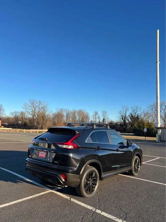 2022 Mitsubishi Eclipse Cross - Image 5 of 11