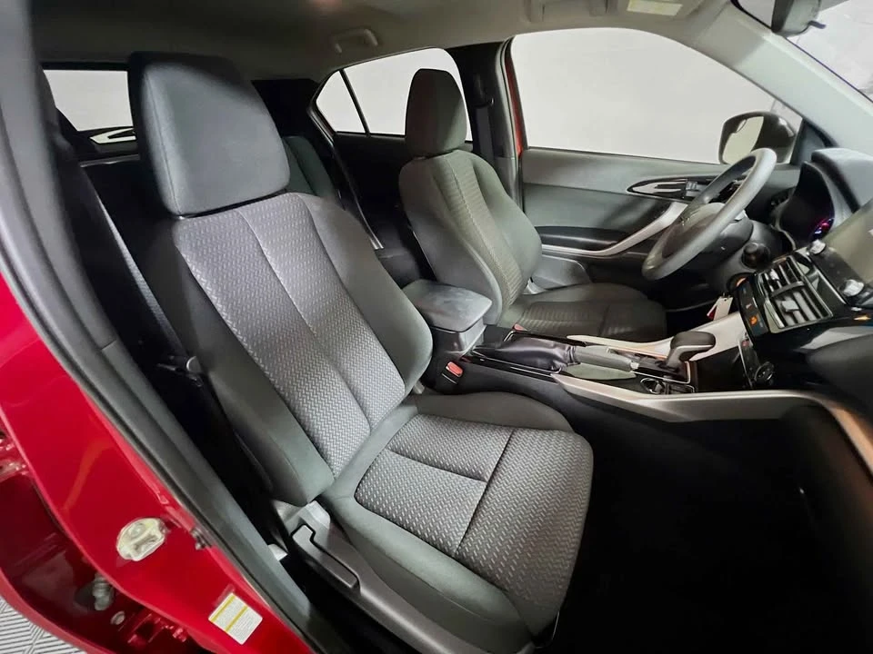 2022 Mitsubishi Eclipse Cross - Image 16 of 17