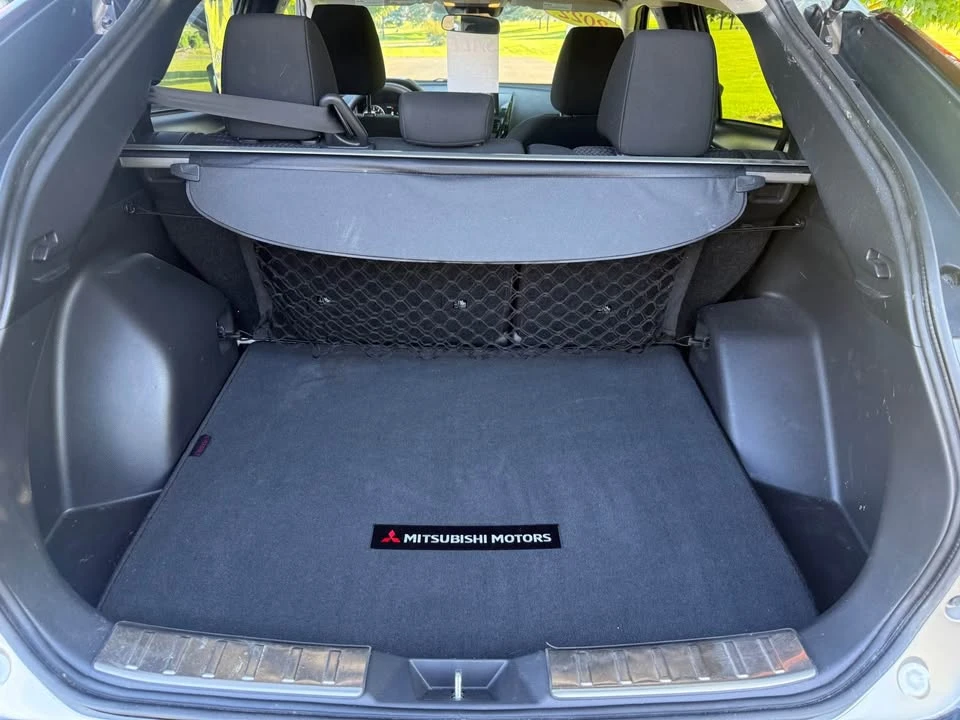2022 Mitsubishi Eclipse Cross - Image 13 of 14