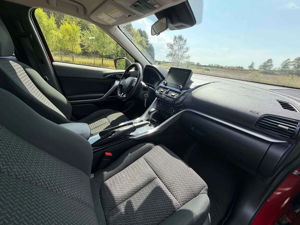 2022 Mitsubishi Eclipse Cross - Image 17 of 17