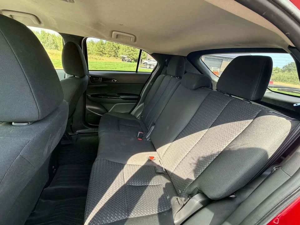 2022 Mitsubishi Eclipse Cross - Image 13 of 17
